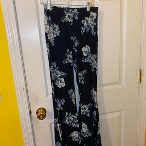 loose flared yoga pants (high waisted)